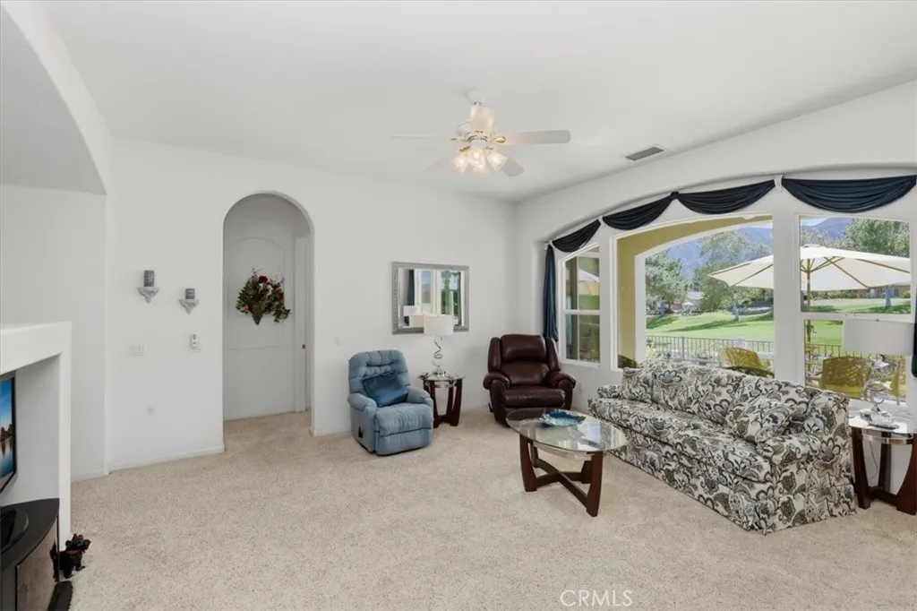 9359 Robinson, Corona, California 92883 home-pic-14