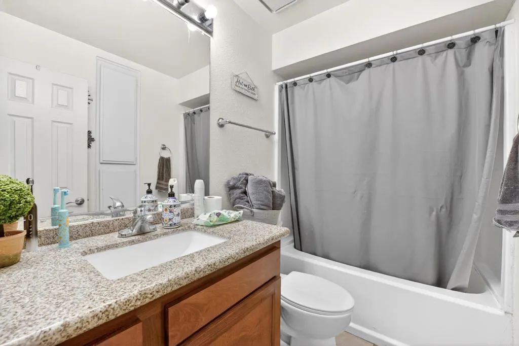48374 Stewart Drive K4, Indio, California 92201 home-pic-22