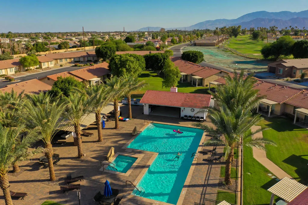 48374 Stewart Drive K4, Indio, California 92201 home-pic-1