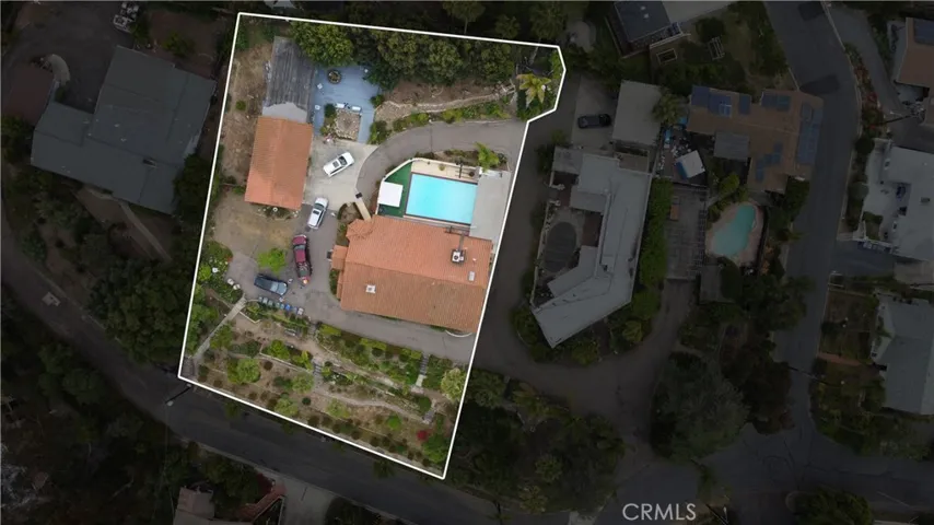 full property drone photo