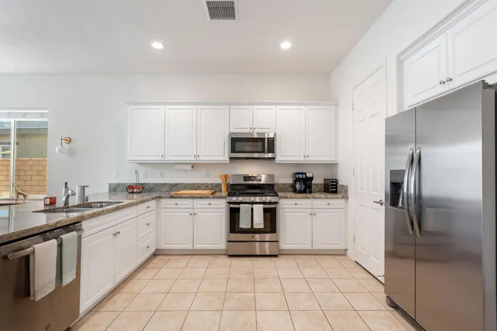 282PaseoVistaCircle-9