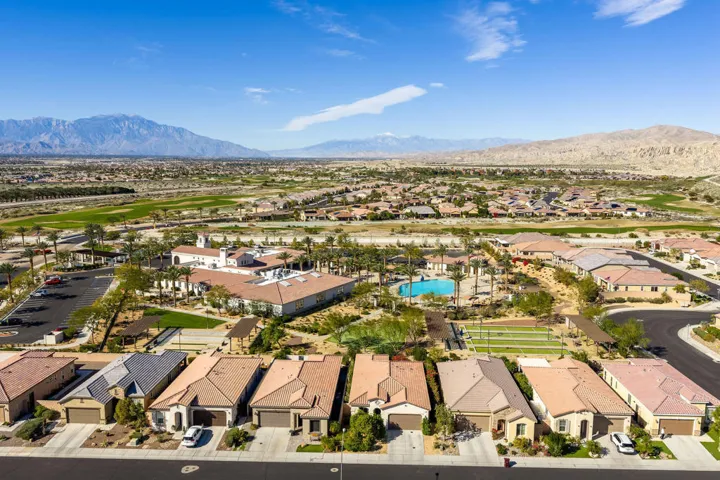 282PaseoVistaCircle-44