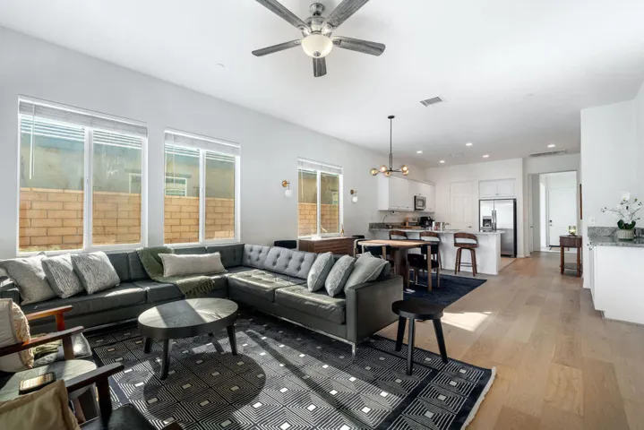 282PaseoVistaCircle-16