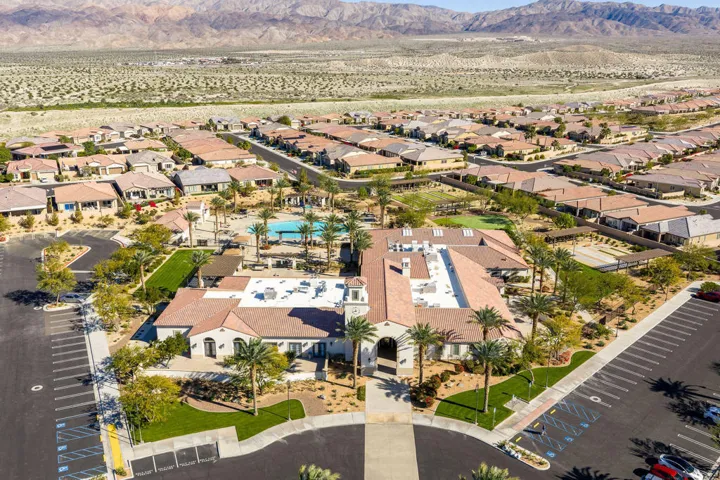 282PaseoVistaCircle-48