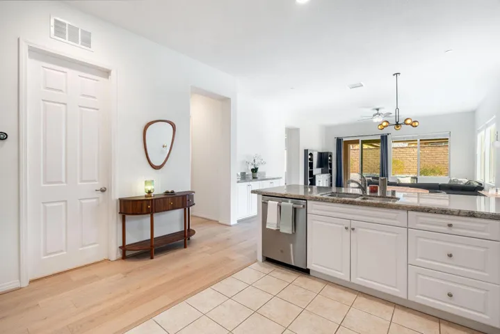 282PaseoVistaCircle-12