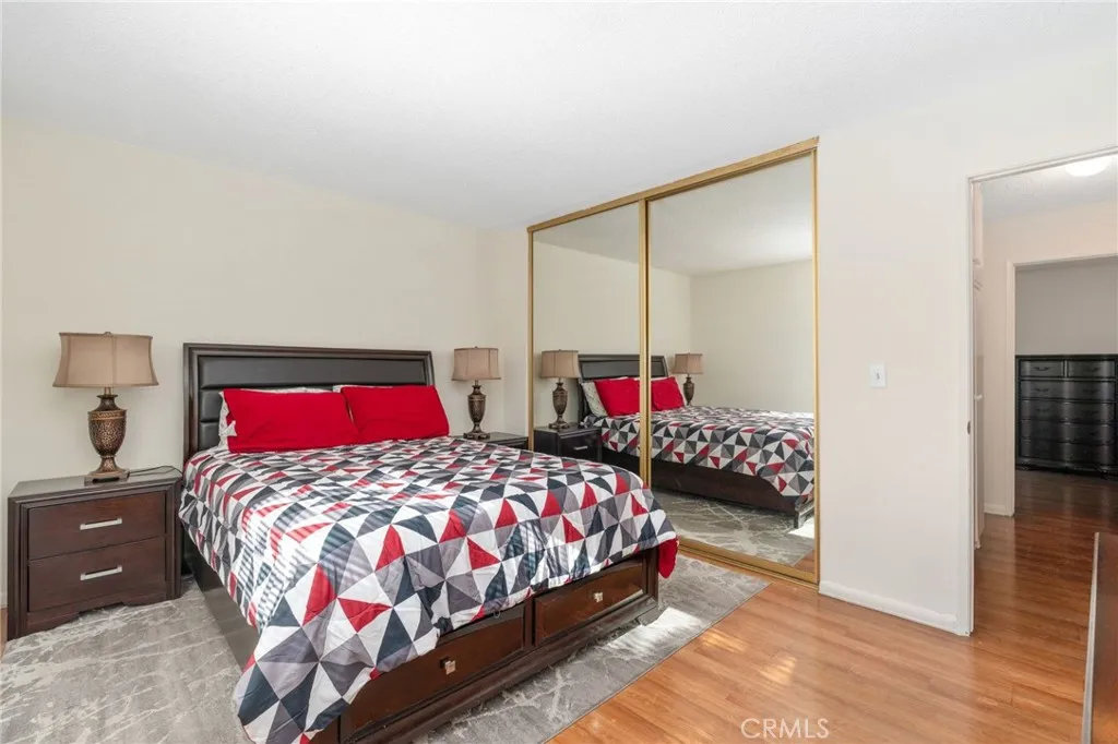 660 S Glassell 48, Orange, California 92866 home-pic-7
