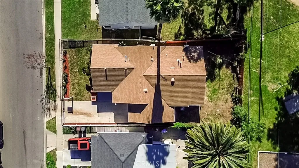 917 S Aprilia, Compton, California 90220 home-pic-24