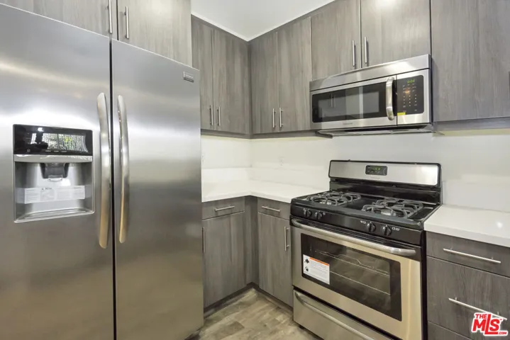 6925 Knowlton Place 302, Los Angeles, California 90045