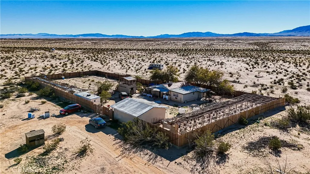 3606 Mojave, 29 Palms, California 92277 home-pic-1