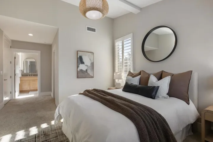 5100 El Camino Real 209, Los Altos, California 94022