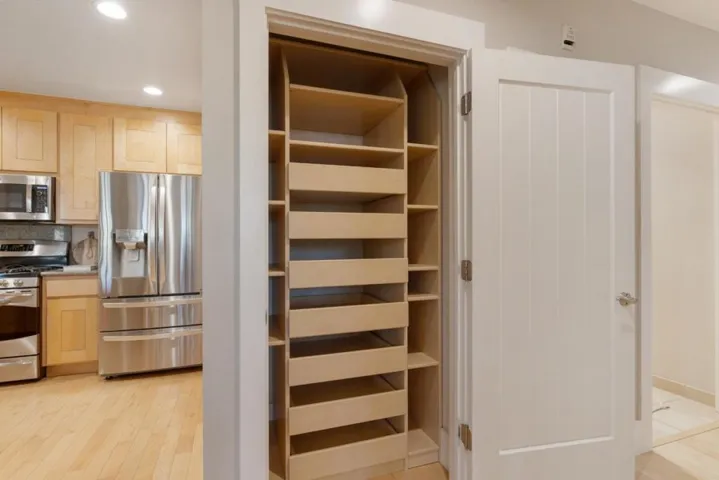 5100 El Camino Real 209, Los Altos, California 94022