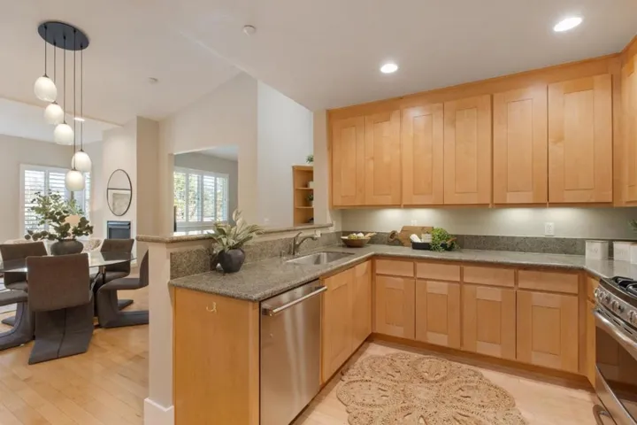 5100 El Camino Real 209, Los Altos, California 94022