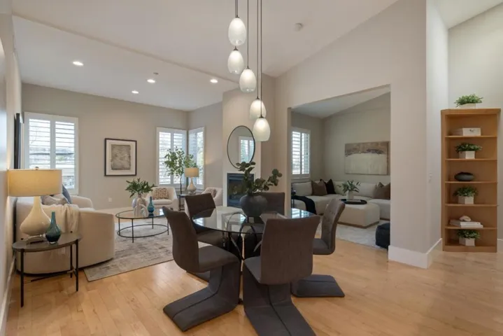 5100 El Camino Real 209, Los Altos, California 94022