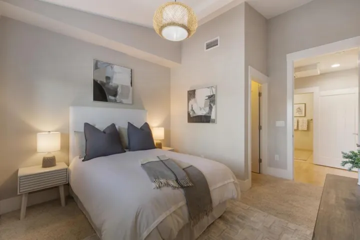 5100 El Camino Real 209, Los Altos, California 94022