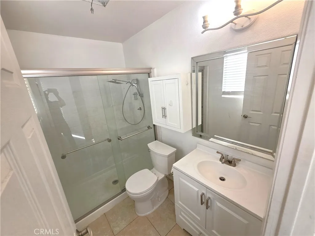 6848 Holbrook, Riverside, California 92504 home-pic-5