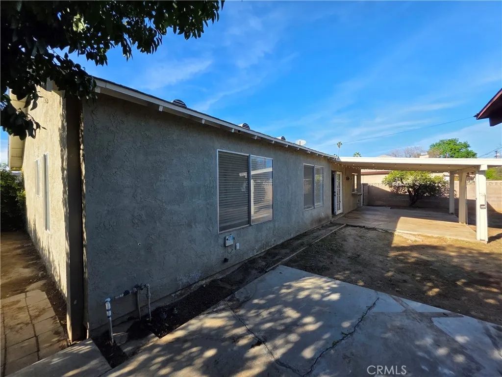 6848 Holbrook, Riverside, California 92504 home-pic-23