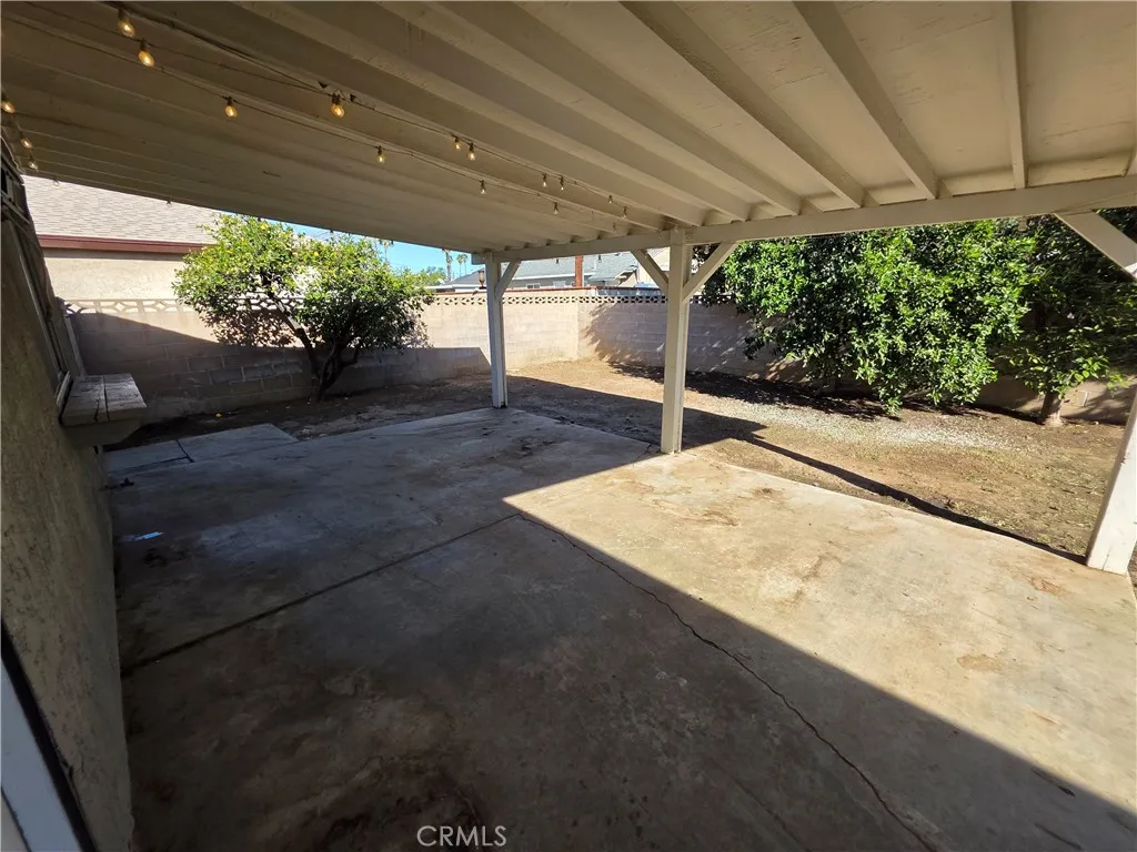 6848 Holbrook, Riverside, California 92504 home-pic-10