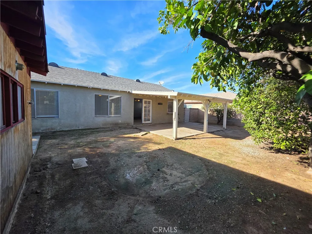 6848 Holbrook, Riverside, California 92504 home-pic-24