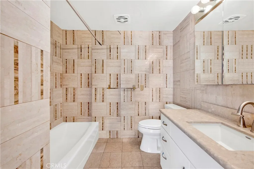 1641 Copa, Monterey Park, California 91754 home-pic-27
