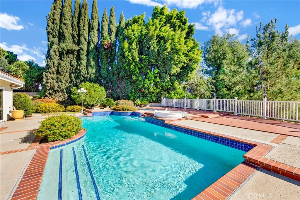 1641 Copa, Monterey Park, California 91754 home-pic-11