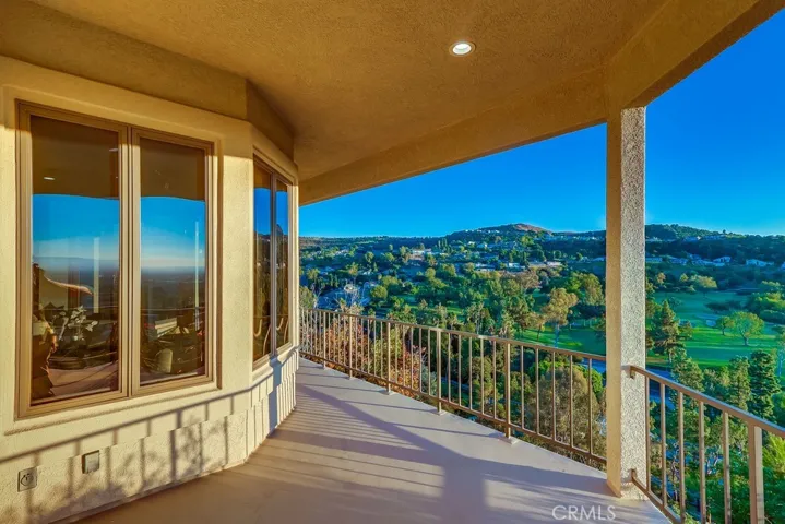 2828 Far View Lane, West Covina, California 91791