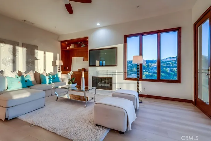 2828 Far View Lane, West Covina, California 91791