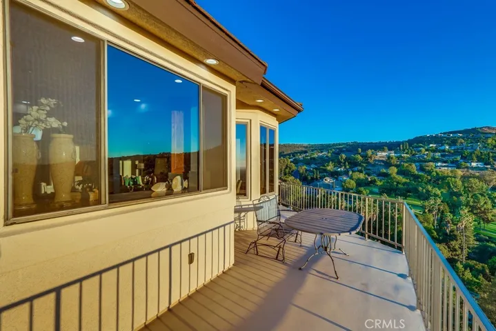 2828 Far View Lane, West Covina, California 91791