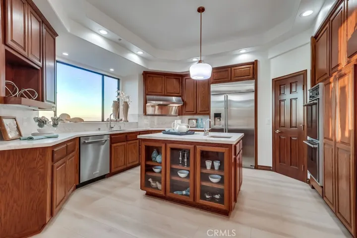 2828 Far View Lane, West Covina, California 91791
