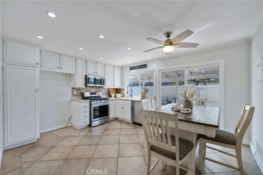 20012 Baywood Court, Yorba Linda, California 92886 home-pic-4