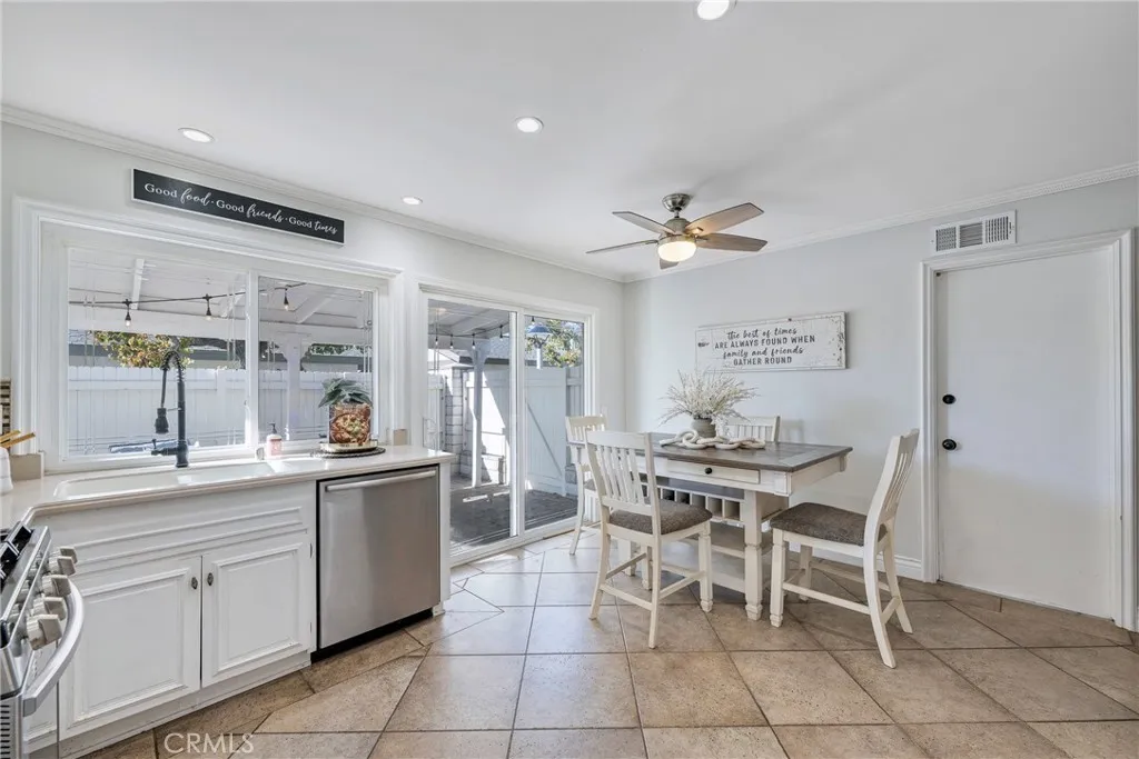 20012 Baywood Court, Yorba Linda, California 92886 home-pic-2