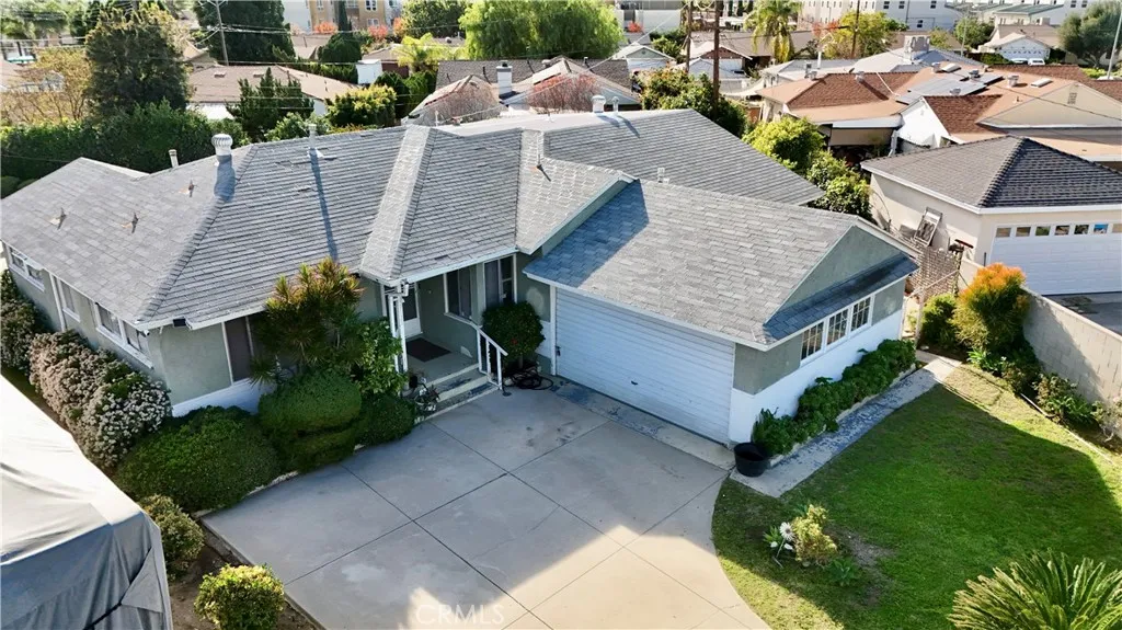 9123 Amboy Ave, Sun Valley, California 91352 home-pic-3