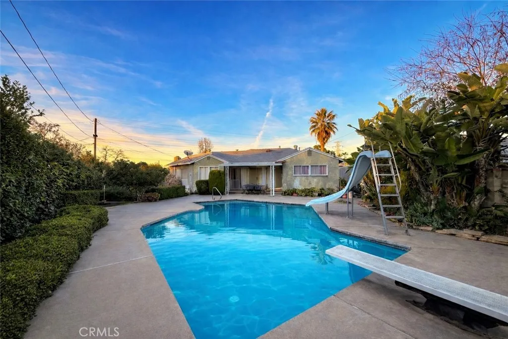 9123 Amboy Ave, Sun Valley, California 91352 home-pic-5