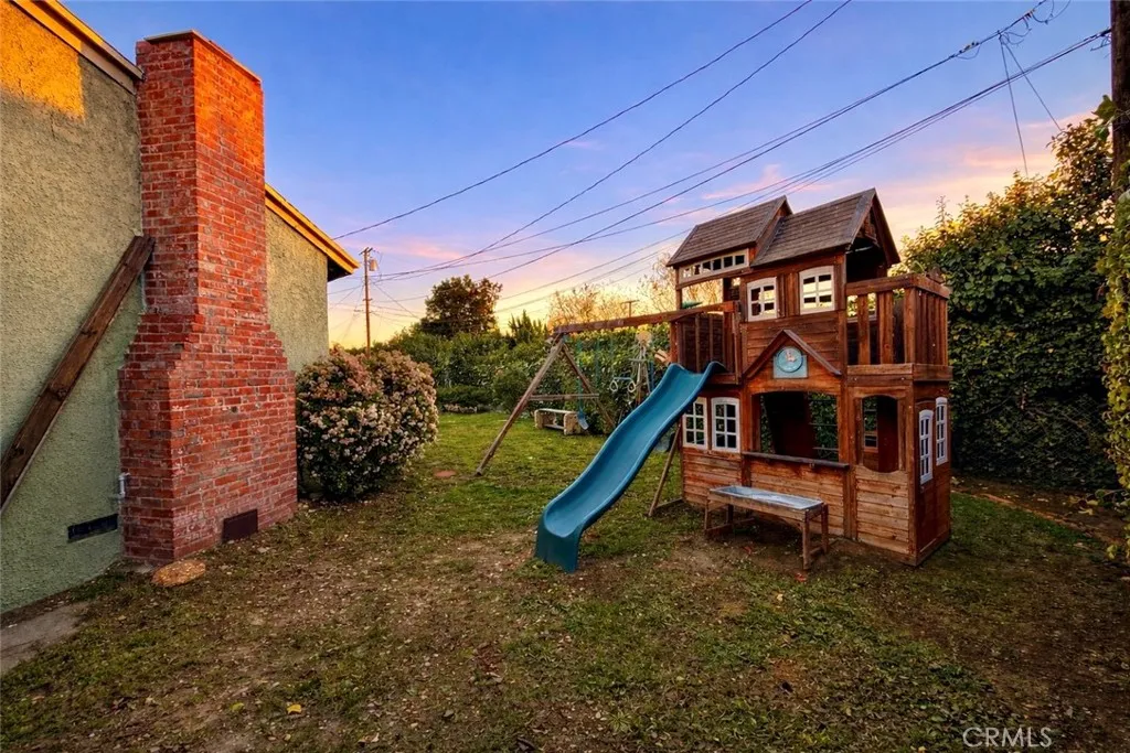 9123 Amboy Ave, Sun Valley, California 91352 home-pic-11