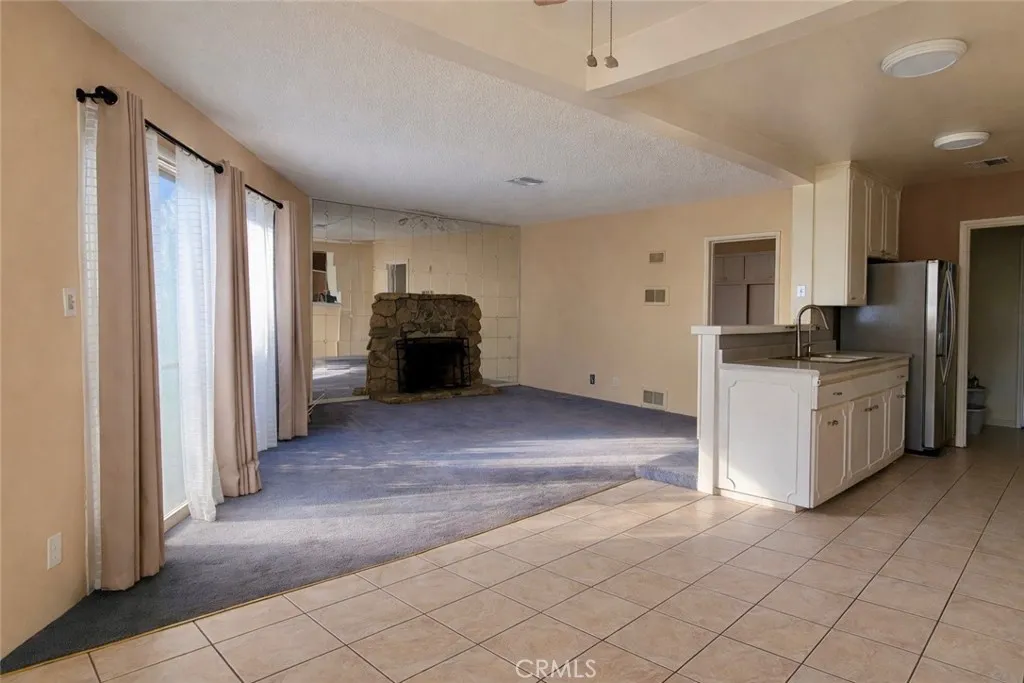 9123 Amboy Ave, Sun Valley, California 91352 home-pic-12