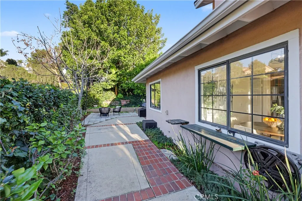 27911 Sheffield, Mission Viejo, California 92692 home-pic-29