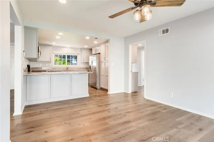 Dining room/kitchen