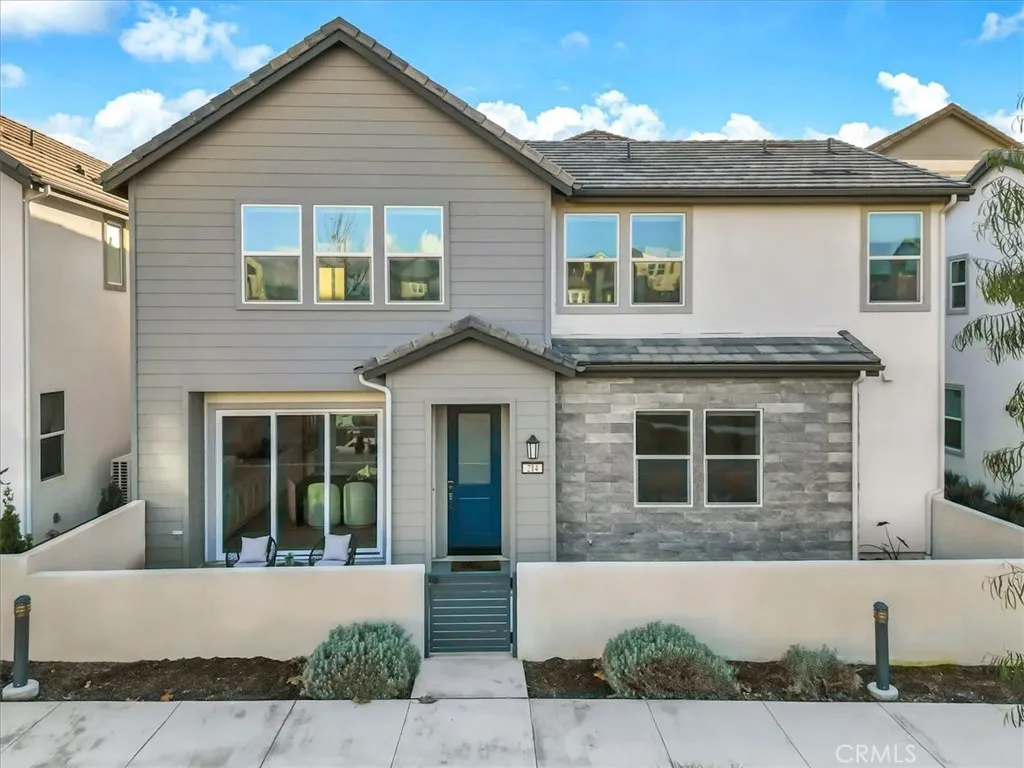214 Tank, Irvine, California 92618 home-pic-2