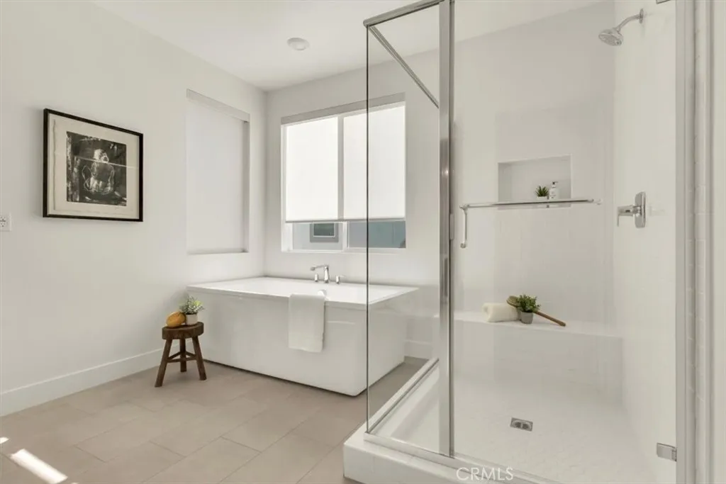 214 Tank, Irvine, California 92618 home-pic-17