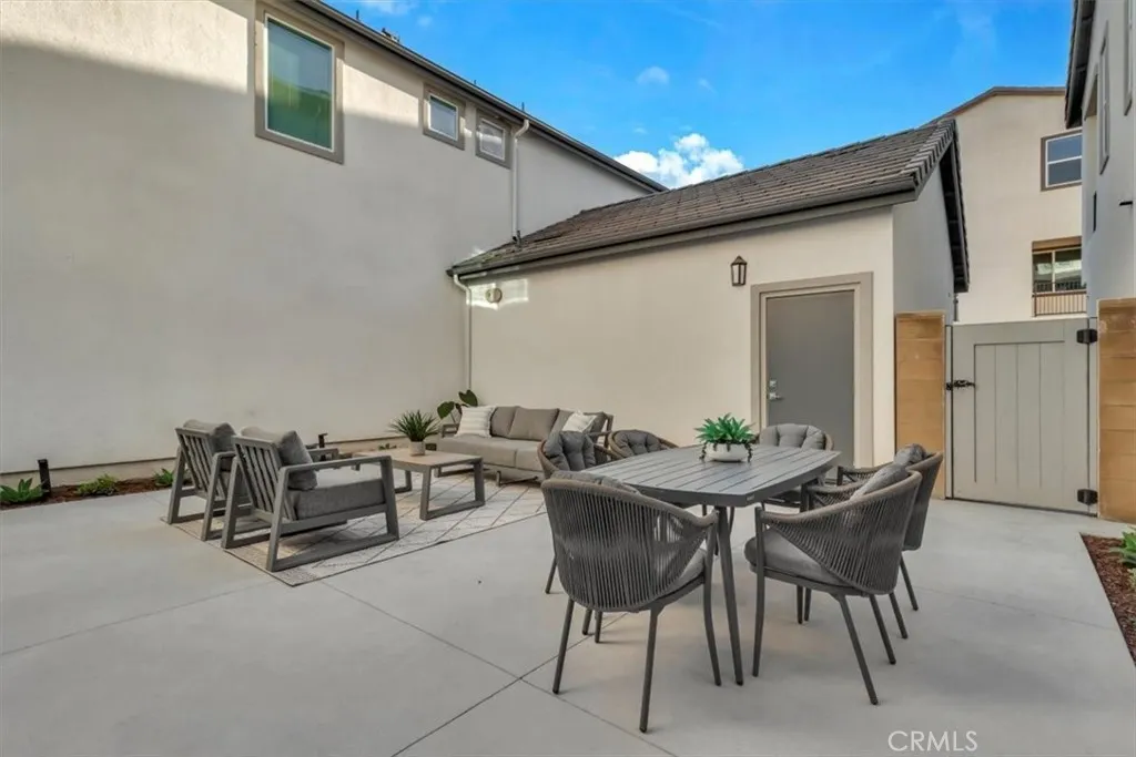 214 Tank, Irvine, California 92618 home-pic-26
