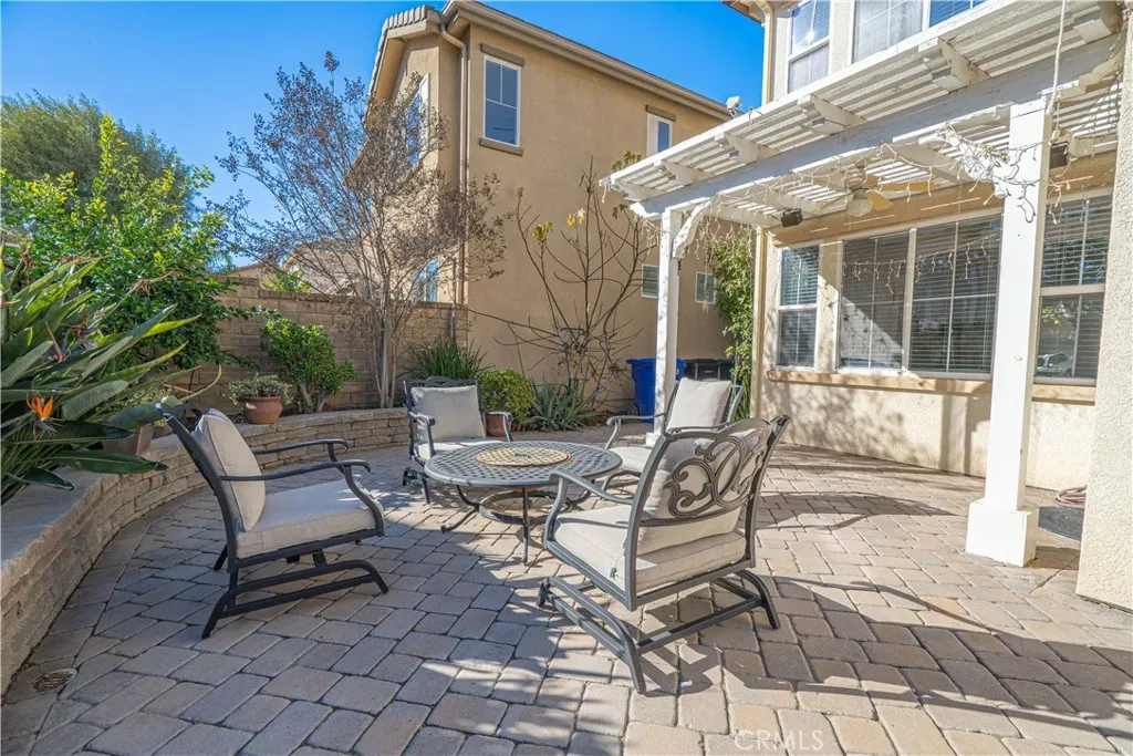 24134 Tango Drive, Valencia, California 91354 home-pic-31
