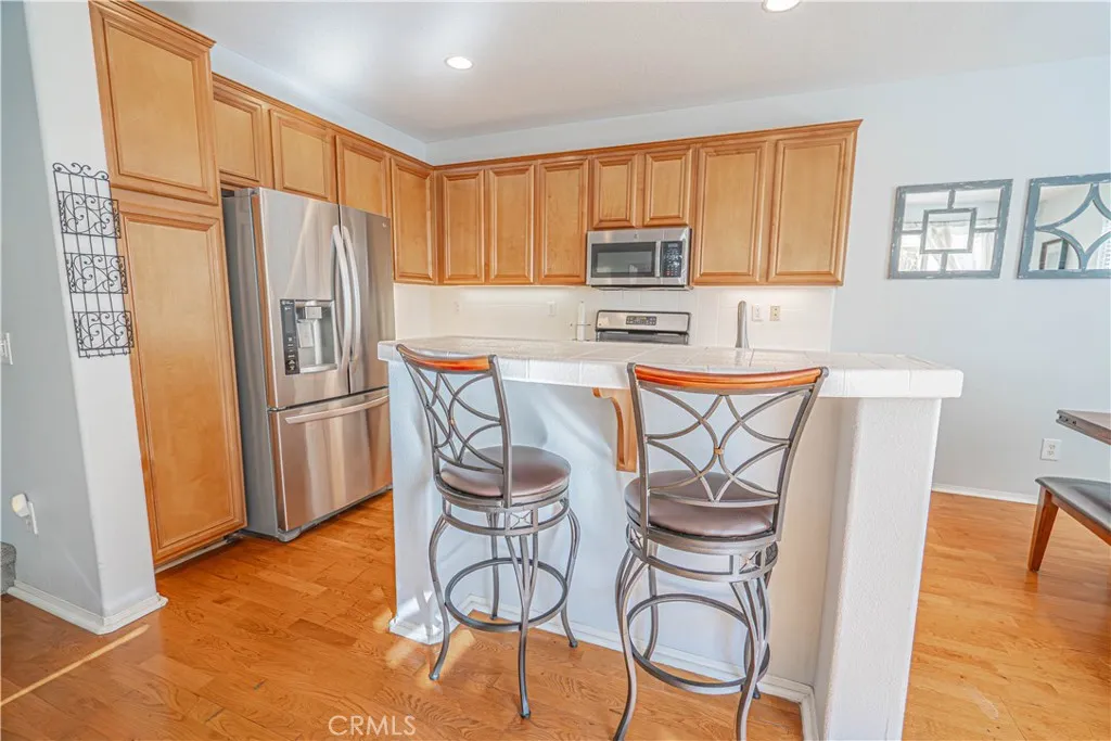 24134 Tango Drive, Valencia, California 91354 home-pic-11