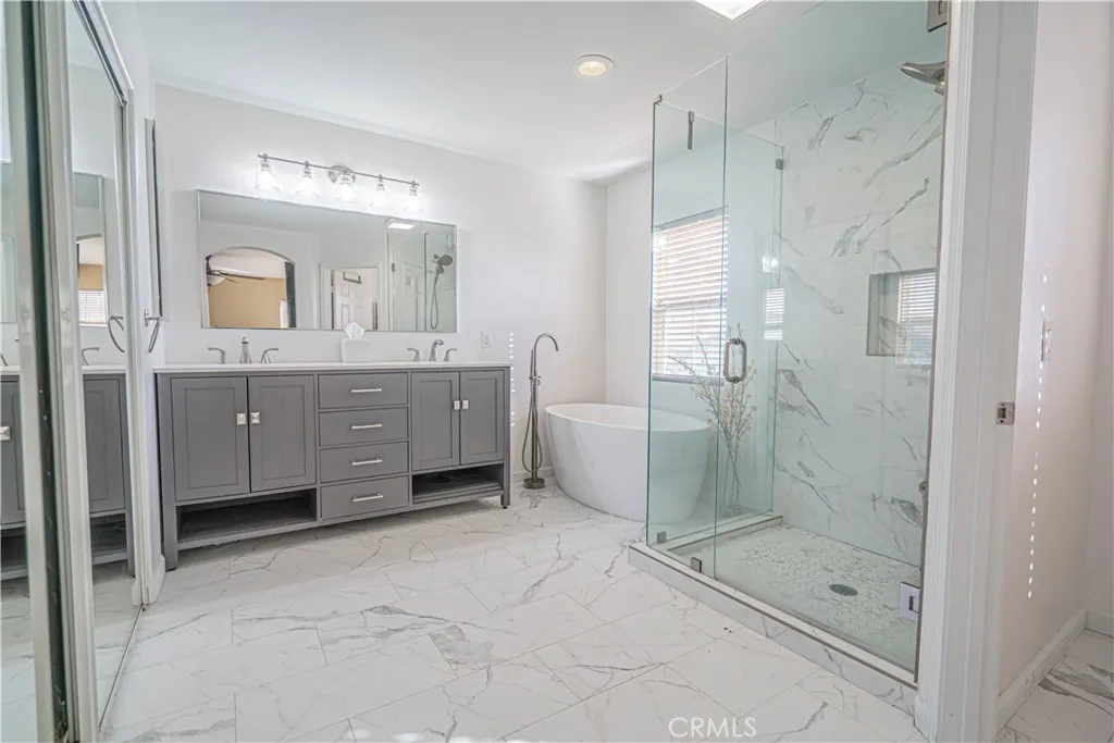 24134 Tango Drive, Valencia, California 91354 home-pic-21