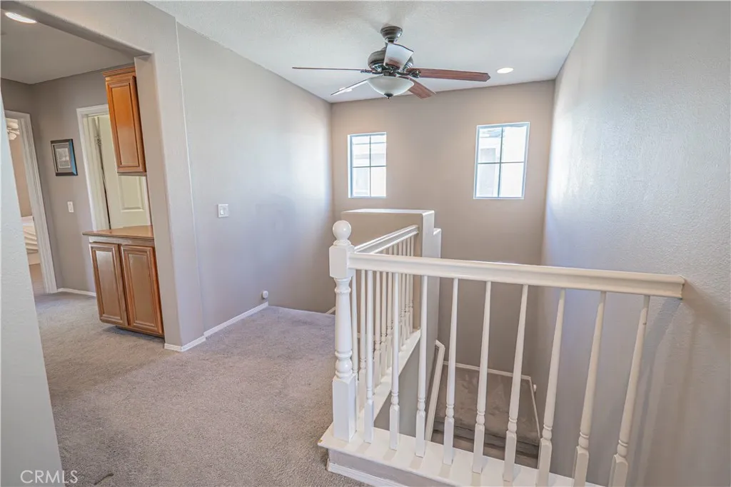 24134 Tango Drive, Valencia, California 91354 home-pic-16