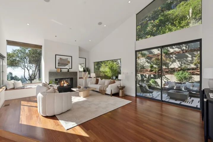 1015 1015 Grand View Dr, Berkeley, California 94705