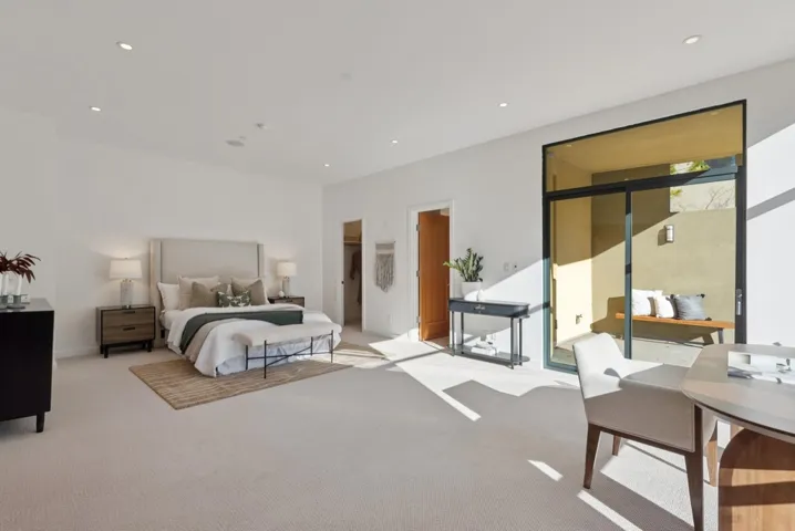 1015 1015 Grand View Dr, Berkeley, California 94705