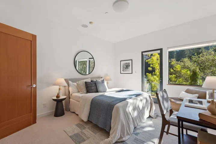 1015 1015 Grand View Dr, Berkeley, California 94705