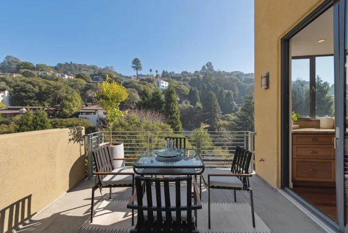 1015 1015 Grand View Dr, Berkeley, California 94705