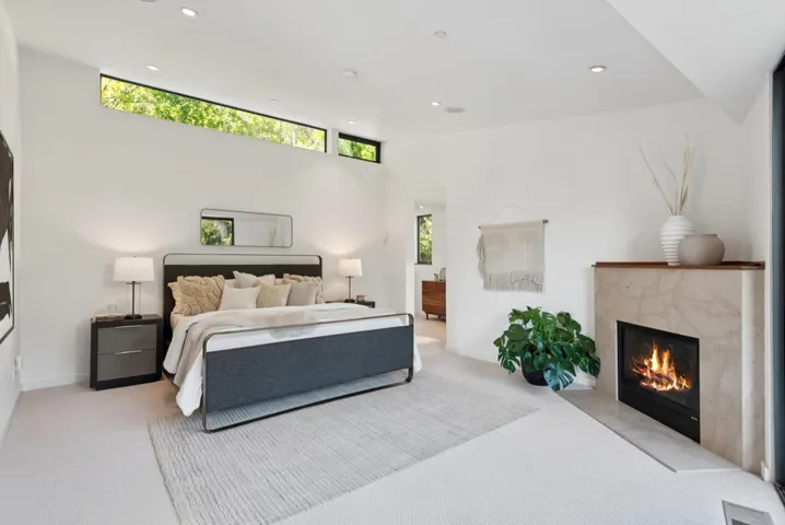 1015 1015 Grand View Dr, Berkeley, California 94705