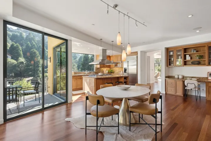 1015 1015 Grand View Dr, Berkeley, California 94705