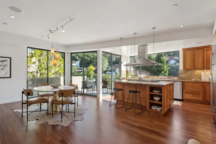 1015 1015 Grand View Dr, Berkeley, California 94705